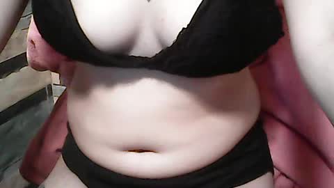hotfuntasypinay online show from June 2026 10:27:01 AM