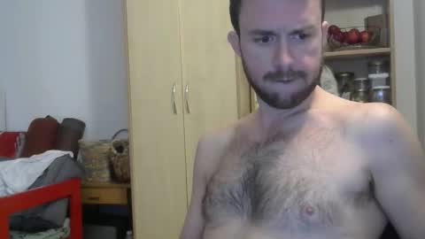 Le jardinier sexy online show from March 2026 06:45:02 PM