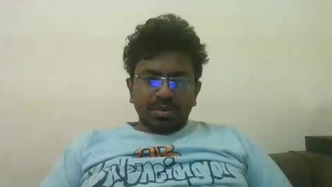 Snapshot of hotgluteus4321 chatting on May 2026 05:42:01 PM hotgluteus4321 online show from May 2026 05:42:01 PM
