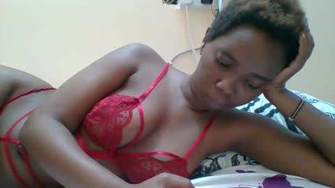 Queen online show from September 2025 09:34:02 AM