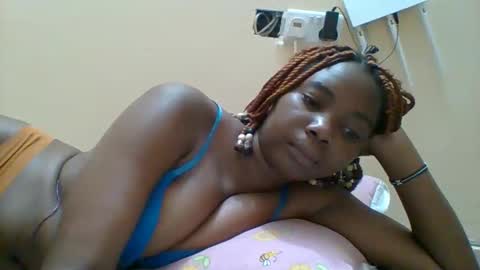 Queen online show from October 2025 05:01:01 PM