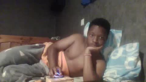 hotguyy001 online show from February 2025 01:55:01 AM