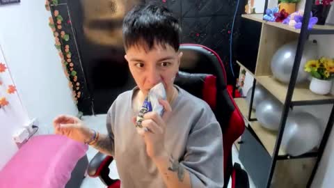 hannah online show from March 2026 02:49:01 AM