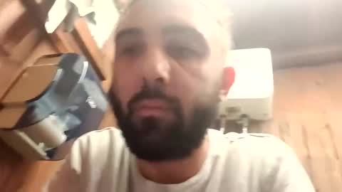 Snapshot of hotitalianboy218174 chatting on May 2026 07:10:02 PM Italiaboy online show from May 2026 07:10:02 PM