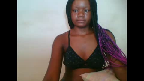 LOYCE online show from March 2025 06:51:01 AM