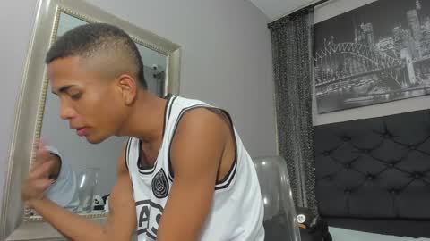 Hotkoljei online show from January 2025 02:32:01 AM