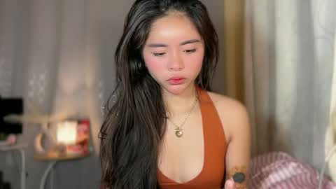 Snapshot of hotloveaxx chatting on May 2026 04:30:02 AM Vea online show from May 2026 04:30:02 AM