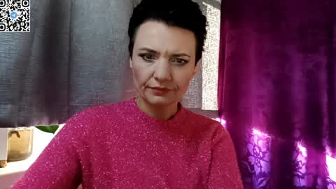 Snapshot of hotmamaqueen234 chatting on April 2026 02:46:02 PM hotmamaqueen234 online show from April 2026 02:46:02 PM