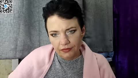 Snapshot of hotmamaqueen234 chatting on April 2026 04:21:02 PM hotmamaqueen234 online show from April 2026 04:21:02 PM