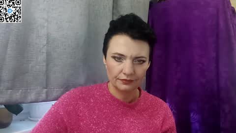 Snapshot of hotmamaqueen234 chatting on April 2026 02:01:02 PM hotmamaqueen234 online show from April 2026 02:01:02 PM