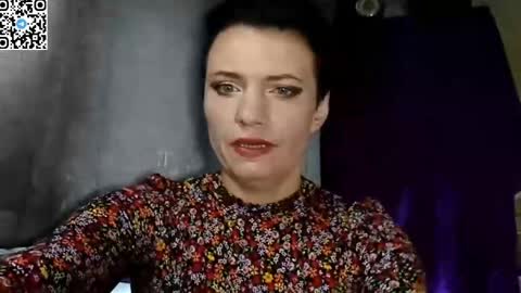 Snapshot of hotmamaqueen234 chatting on April 2026 08:57:01 AM hotmamaqueen234 online show from April 2026 08:57:01 AM