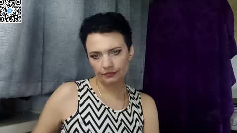 Snapshot of hotmamaqueen234 chatting on April 2026 08:55:01 PM hotmamaqueen234 online show from April 2026 08:55:01 PM