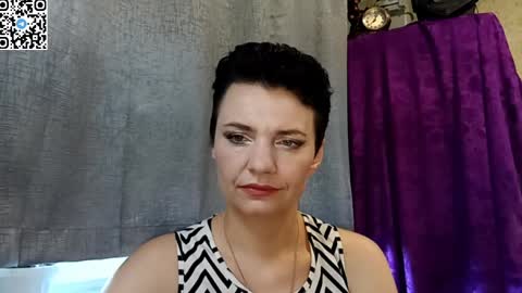 Snapshot of hotmamaqueen234 chatting on May 2026 09:37:01 AM hotmamaqueen234 online show from May 2026 09:37:01 AM