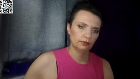 Snapshot of hotmamaqueen234 chatting on May 2026 06:20:01 PM hotmamaqueen234 online show from May 2026 06:20:01 PM