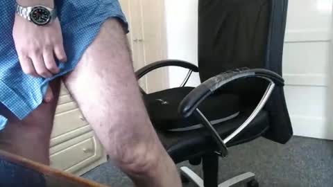 hotman7423 online show from March 2026 12:17:02 PM