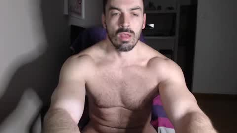 Snapshot of hotmanhotman93 chatting on December 2024 07:21:01 PM Rick online show from December 2024 07:21:01 PM