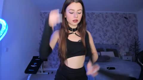 Snapshot of hotmolly_ chatting on February 2026 06:00:02 PM hotmolly_ online show from February 2026 06:00:02 PM