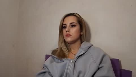 hotmusex online show from November 2025 03:36:01 PM