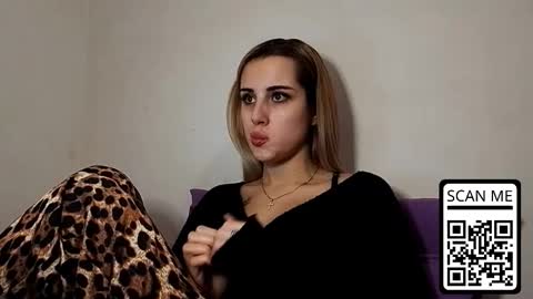 hotmusex online show from December 2025 01:30:01 PM