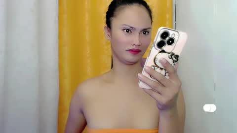 Snapshot of hotscarletcumxx chatting on January 2025 12:42:02 AM veronica online show from January 2025 12:42:02 AM