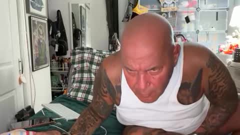 hotstuff775616 online show from October 2025 03:06:02 AM