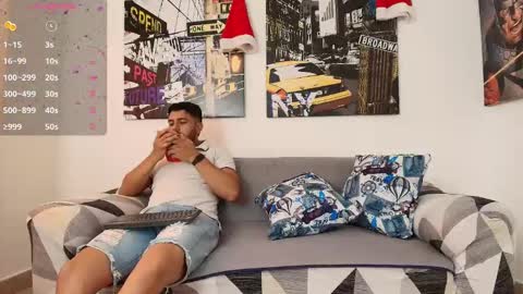 hott_asses online show from December 2024 07:18:01 PM