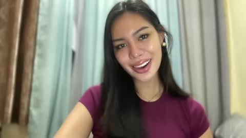 Snapshot of hottest_katarinaxxx chatting on April 2026 05:19:02 PM katarina online show from April 2026 05:19:02 PM