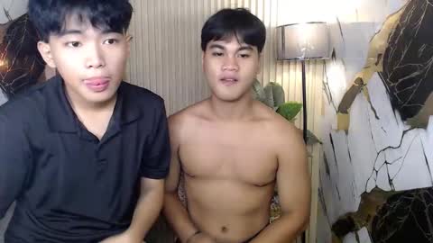 hottestloues online show from May 2026 05:18:01 PM