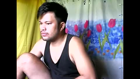 Snapshot of hottestpinoy2323 chatting on May 2026 02:39:01 AM HottestPinoy32 online show from May 2026 02:39:01 AM