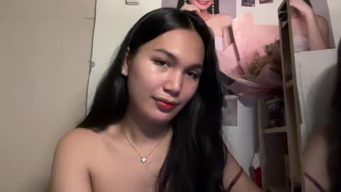 Snapshot of hottie_amari chatting on April 2026 01:54:01 AM Amari online show from April 2026 01:54:01 AM