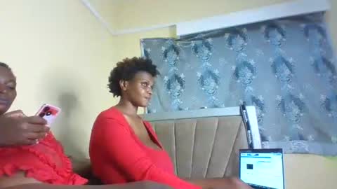 Snapshot of hottie_amor chatting on September 2025 09:53:02 AM AMOR online show from September 2025 09:53:02 AM