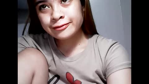 Snapshot of hottie_asianbabe chatting on December 2024 11:47:01 PM Leen online show from December 2024 11:47:01 PM