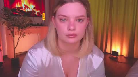 Snapshot of hottie_jane chatting on July 2026 01:30:02 PM Jane online show from July 2026 01:30:02 PM