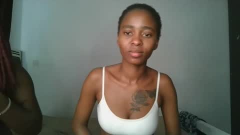 Snapshot of hottie_mistie chatting on June 2026 07:02:02 AM hottie_mistie online show from June 2026 07:02:02 AM