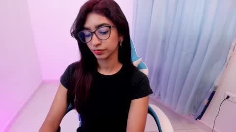 Veronica independent model online show from February 2025 02:32:02 PM