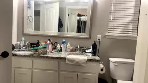 hottiewithabody101 online show from November 2025 08:14:01 PM