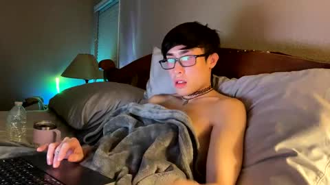 hottiewithabody101 online show from May 2026 01:22:01 AM