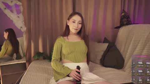 hottpeachh online show from October 2025 03:56:02 PM