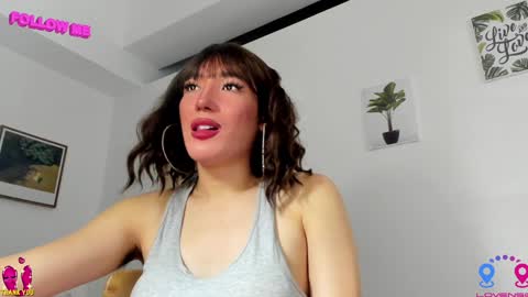 crishinahotty online show from December 2024 10:55:01 AM