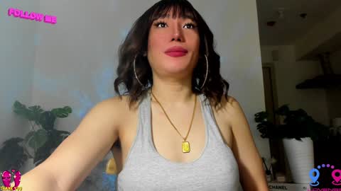 crishinahotty online show from January 2025 02:15:01 AM