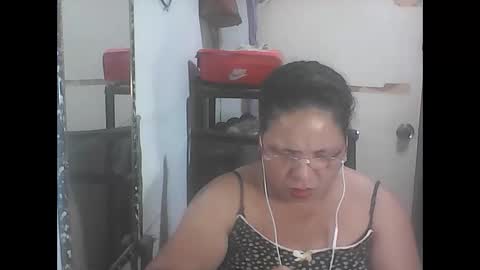 Snapshot of hottycrissy4u chatting on January 2026 03:38:01 PM hottycrissy4u online show from January 2026 03:38:01 PM