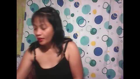 Snapshot of hottyelle1 chatting on February 2026 04:21:01 AM hottyelle1 online show from February 2026 04:21:01 AM