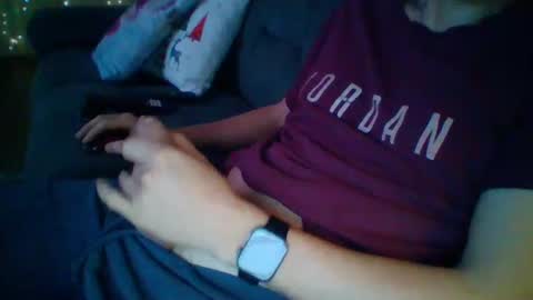 hotuk86 online show from January 2025 09:57:01 PM