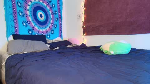 Lili Vixen online show from December 2024 03:25:02 AM