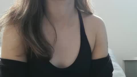 Hotwixx online show from February 2026 10:38:01 AM