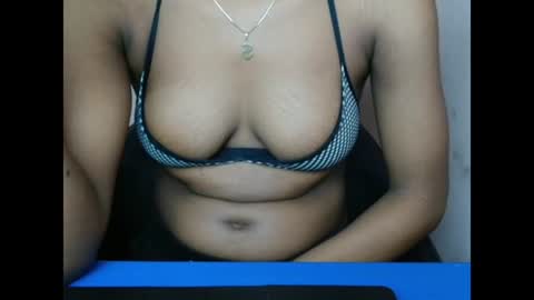 Snapshot of hotxxebony chatting on April 2026 11:46:02 PM hotxxebony online show from April 2026 11:46:02 PM