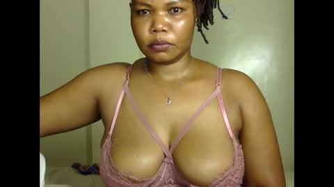 Snapshot of hotysquiter433224 chatting on November 2025 10:53:02 PM hotysquiter433224 online show from November 2025 10:53:02 PM