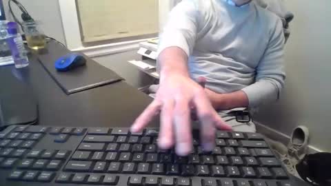 Snapshot of hoverday chatting on May 2026 01:22:02 AM hoverday online show from May 2026 01:22:02 AM