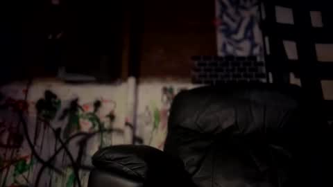 Snapshot of howbowdadareboy33 chatting on March 2026 10:52:01 AM ask me online show from March 2026 10:52:01 AM