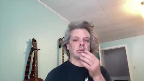 Snapshot of howlingatnothing chatting on February 2026 11:50:01 AM howlingatnothing online show from February 2026 11:50:01 AM